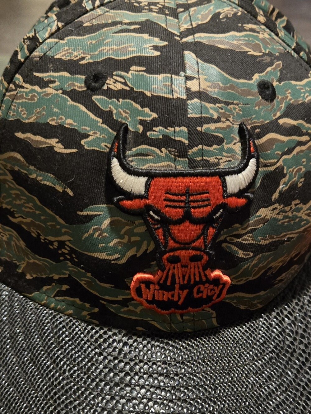 Camo Embroidered Snapback Hat - Green/Black/Orange